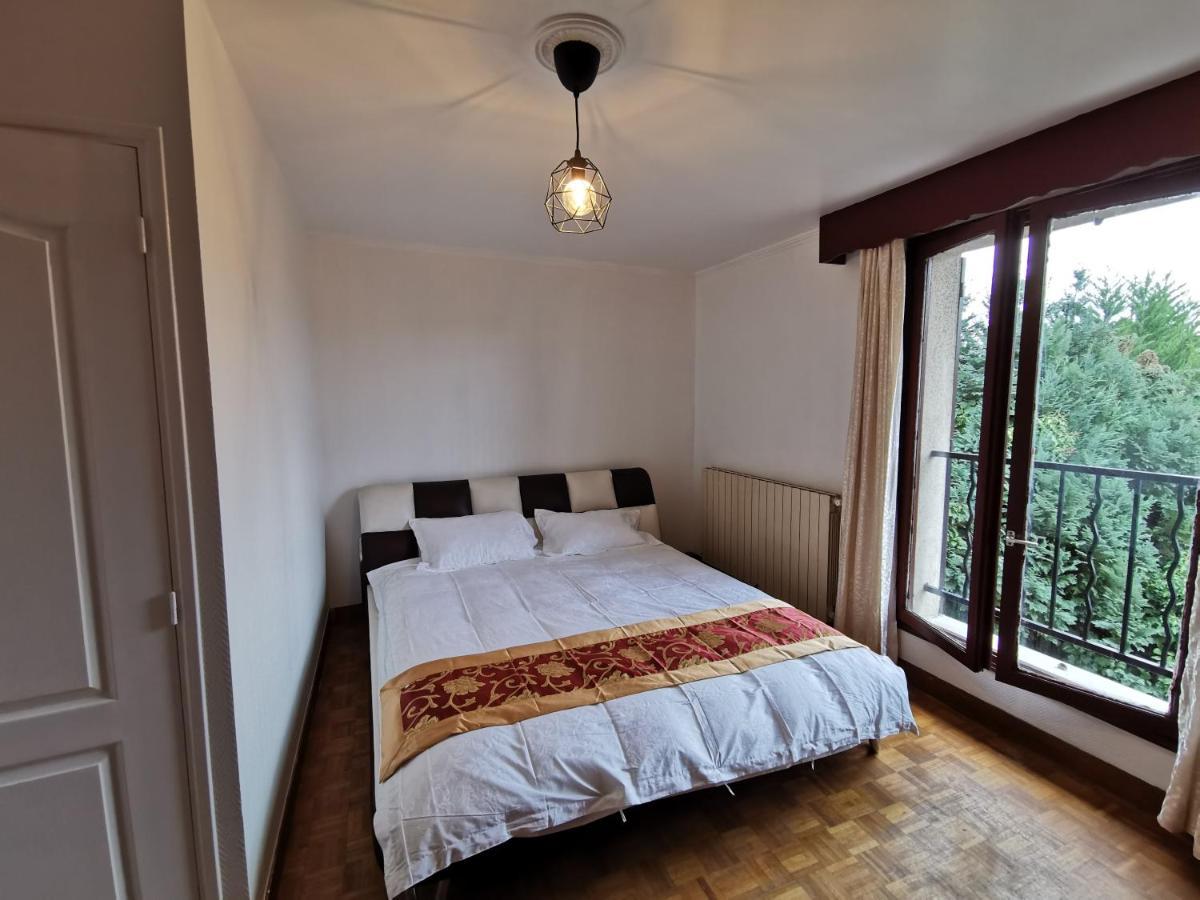 Bondy Chambre Eksteriør bilde