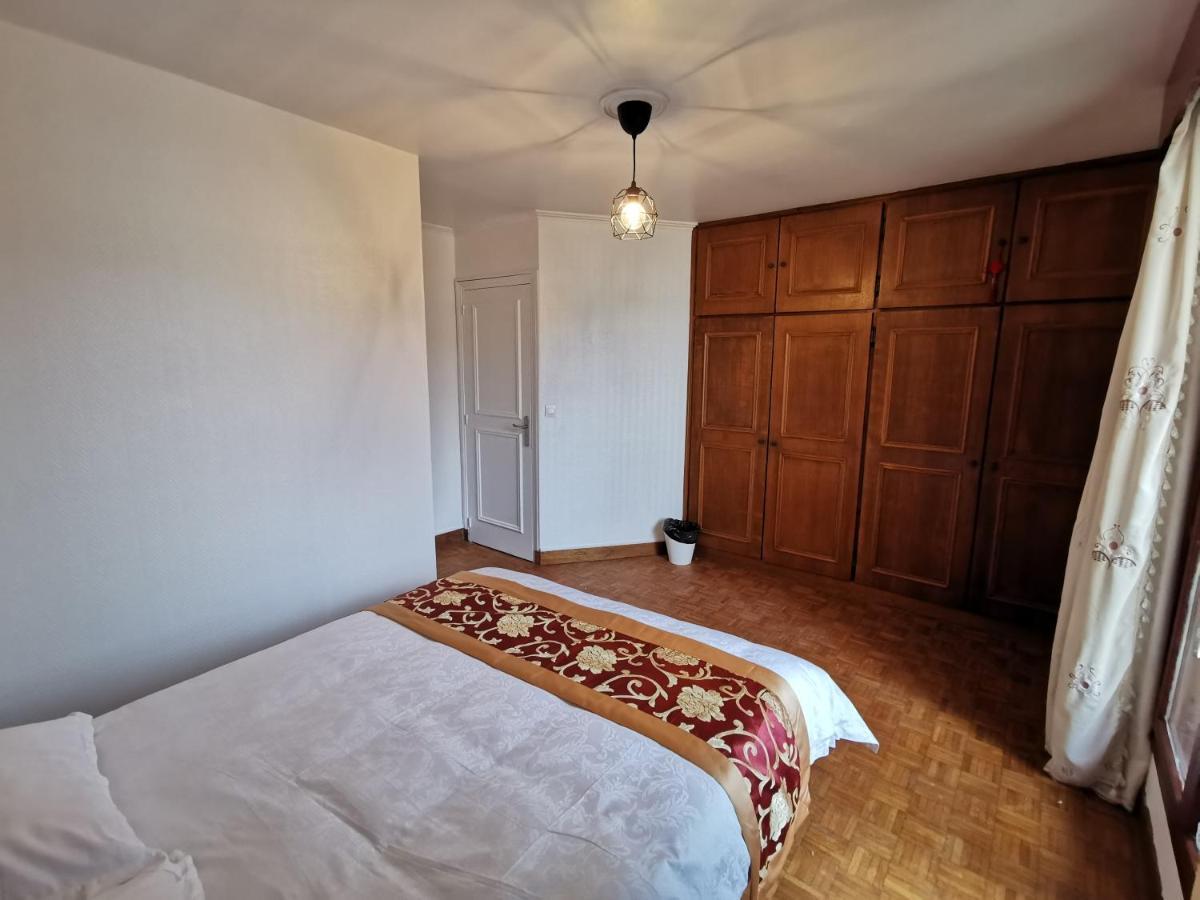 Bondy Chambre Eksteriør bilde